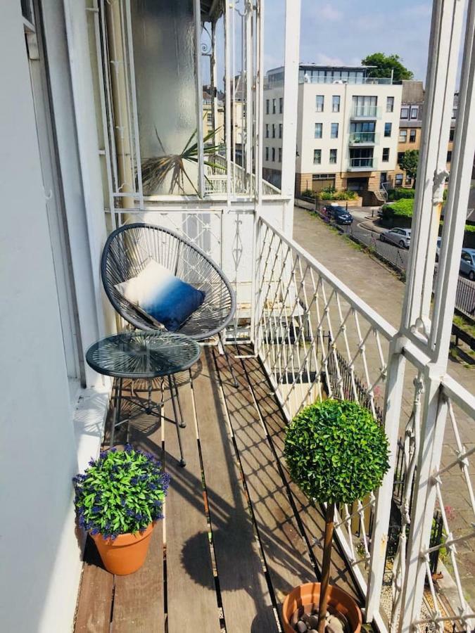 Apartament Elegant Period Clifton Balcony Apt - Simply Check In Bristol Zewnętrze zdjęcie